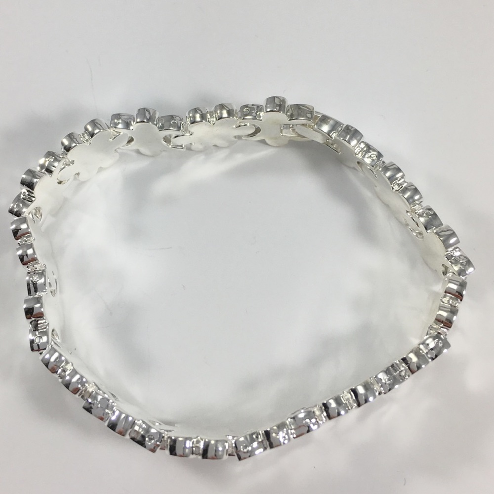 Silver Tone Flower Link Bracelet Foldover Clasp - Picture 7 of 7